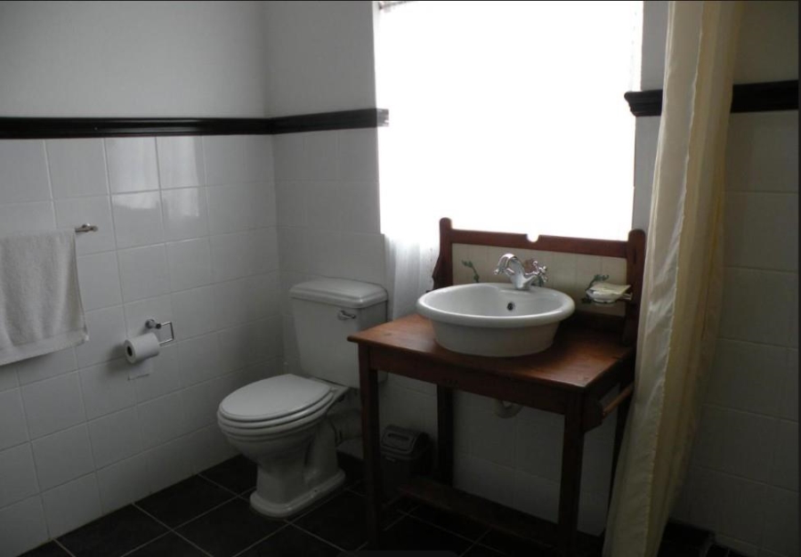 10 Bedroom Property for Sale in Bathurst Eastern Cape